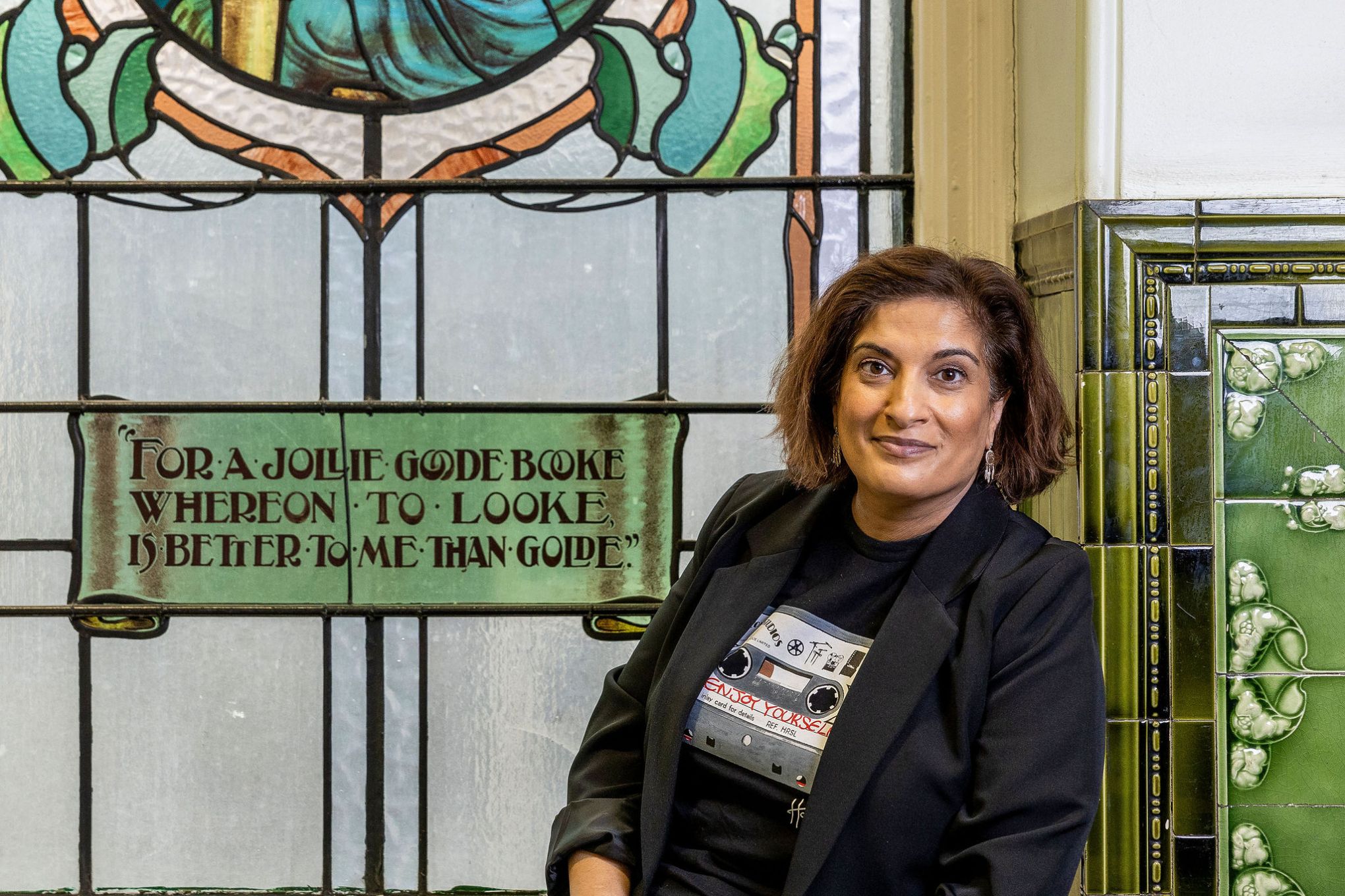 Mina Anwar on location at Accrington Library. Image by Christina Davies, Fish2Photo.